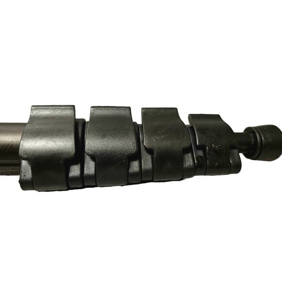 Monopod - Picture 2 of 4